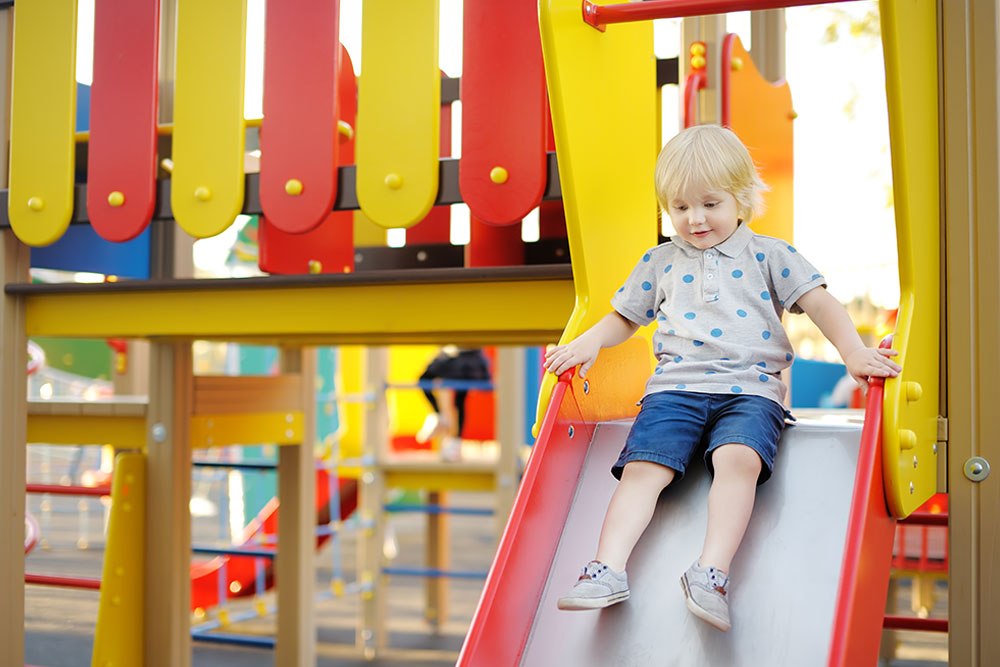 Outdoor play and online cognitive development